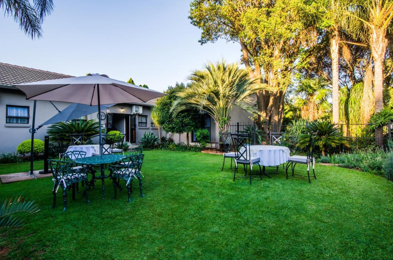 Three Olives Guesthouse Centurion Exteriör bild