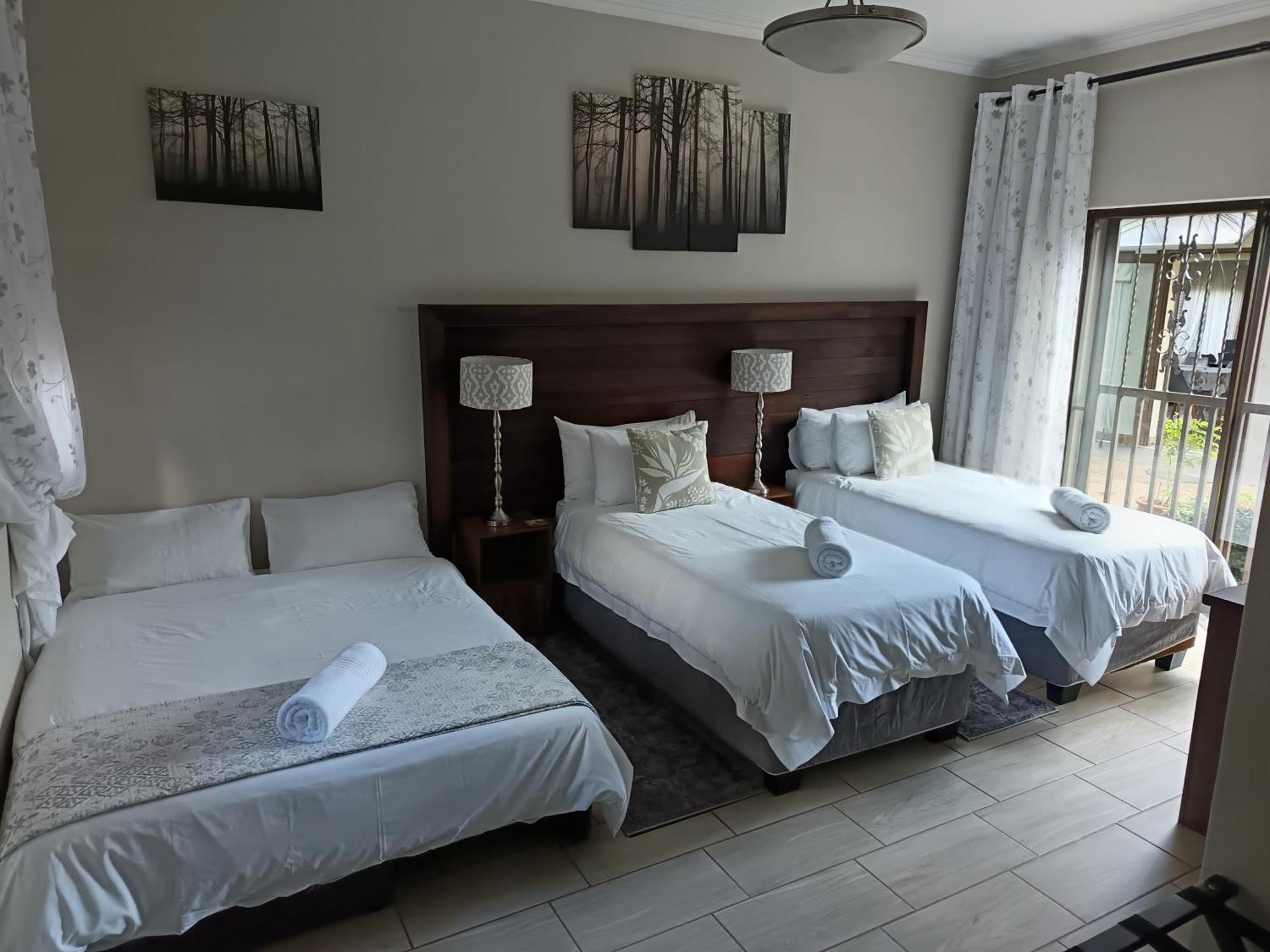 Three Olives Guesthouse Centurion Exteriör bild